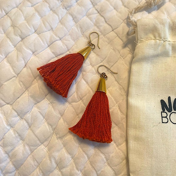 Natalie Borton x Madewell rust tassel earrings - Picture 2 of 2